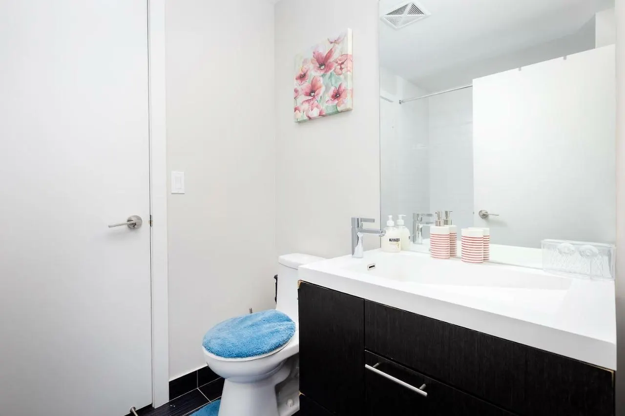 Topline Suites - Nelson Street Toronto